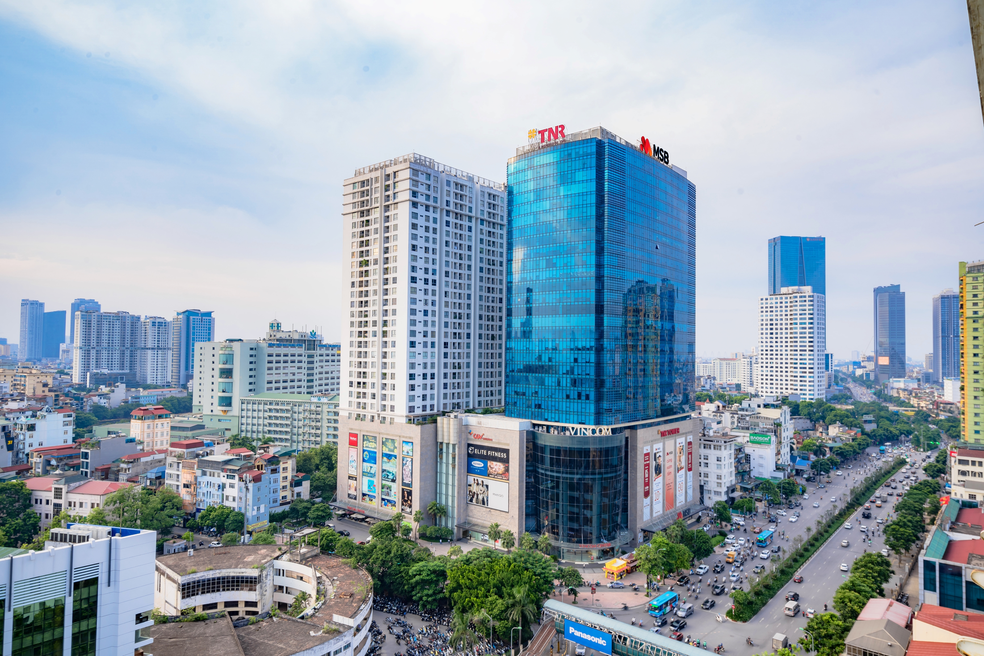 Anh 2 - TNR Tower 54A Nguyen Chi Thanh.jpg